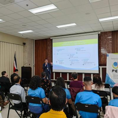 Usuarios Ecternos E Institucio 28